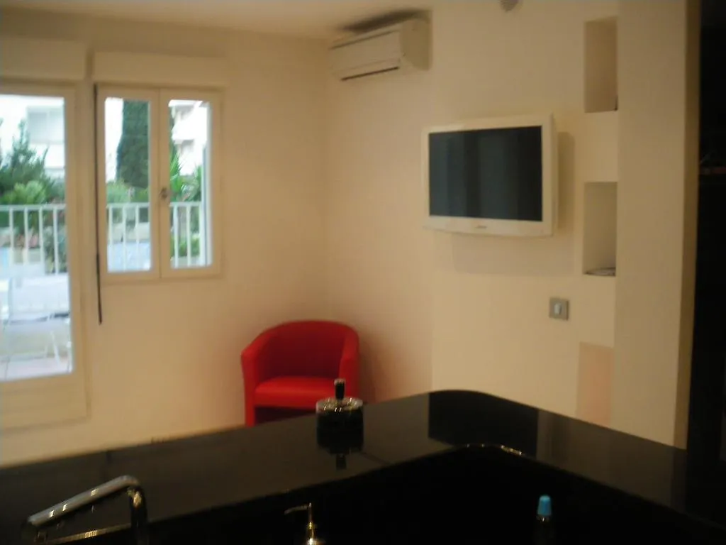 Studio Design Cannes Apartment France